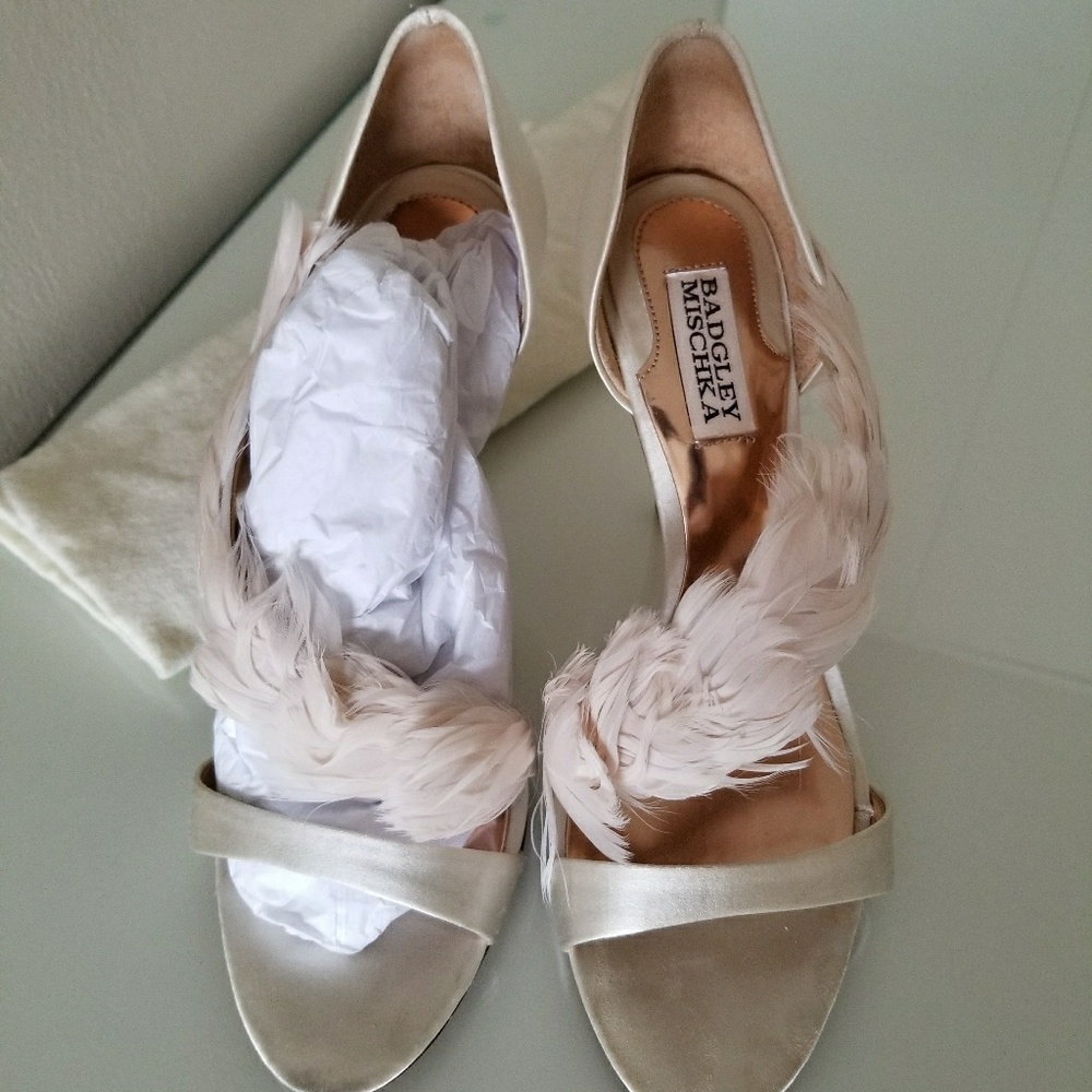 Badgley Mischka sandals